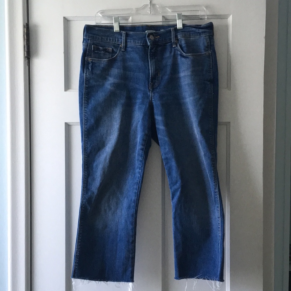 Old Navy flare ankle high-rise jeans - Picture 4 of 6